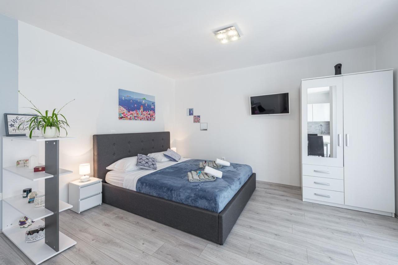 Apartment Joyful Place Ragusa Esterno foto